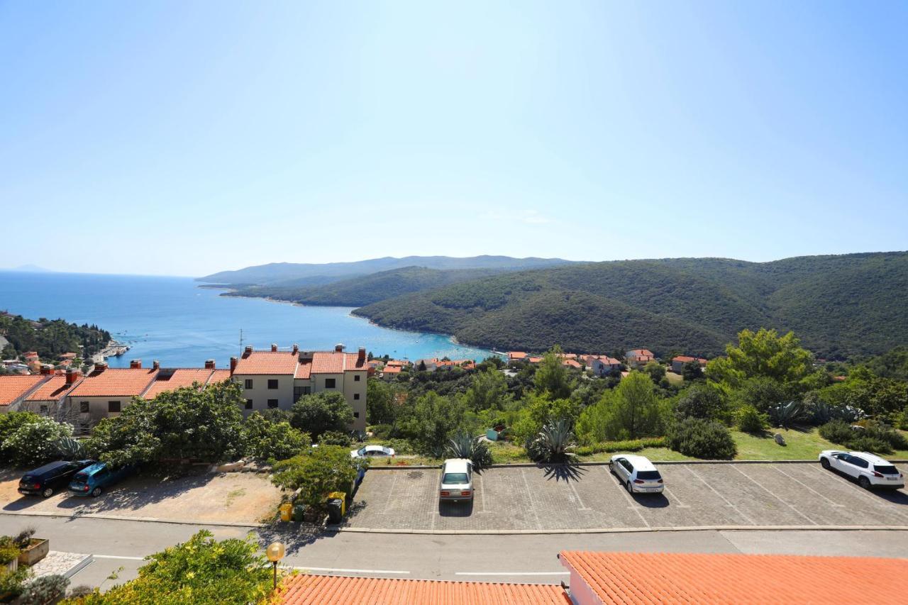 Greenhouse Family Apartments Rabac Eksteriør bilde